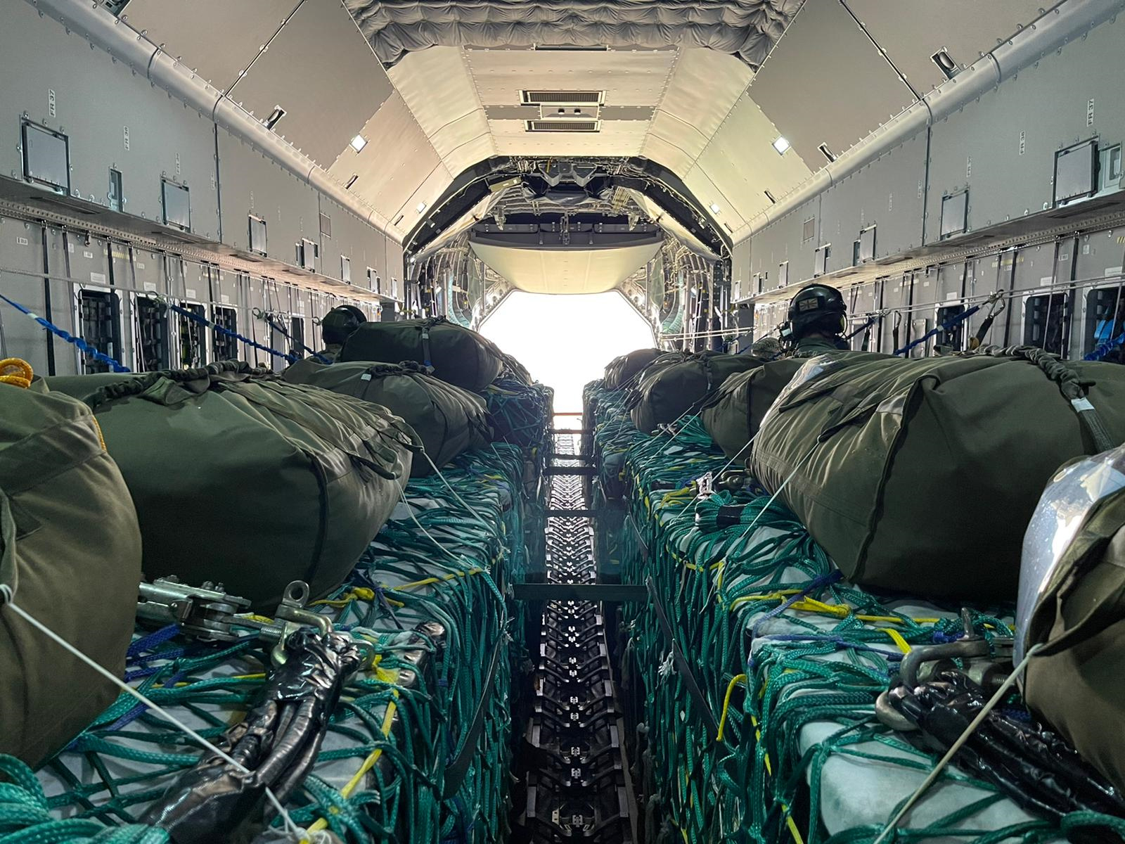 Three RAF A400M pilots and two Air Loadmasters of LXX and 30 Squadrons are now capable of conducting Container Delivery System and Light Stores Airdrop tasking